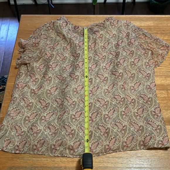 VTG Woman’s 2X 100% Silk Sheer Lined Flutter Sleeve Button Up Ruffled Blouse - Picture 11 of 11